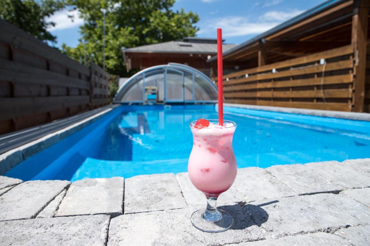 Bed and Breakfast Port Panzio Balatonmáriafürdő Esterno foto