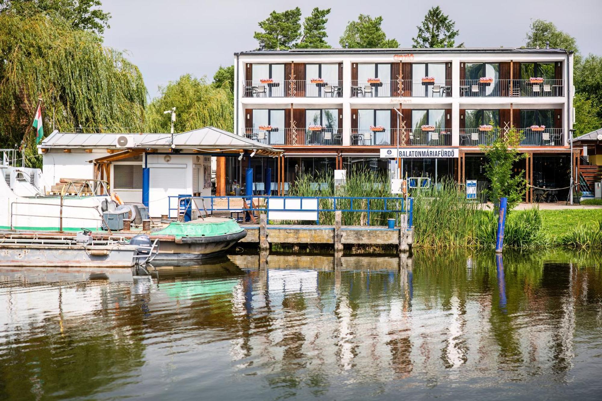 Bed and Breakfast Port Panzio Balatonmáriafürdő Esterno foto
